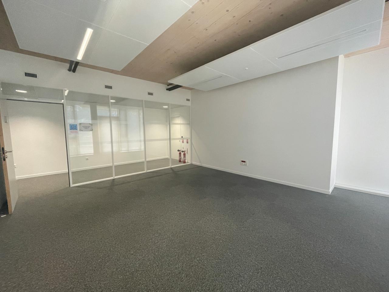 Bureau Nantes 920m² Location bureau Nantes Loire-Atlantique OLBUR2316751 3